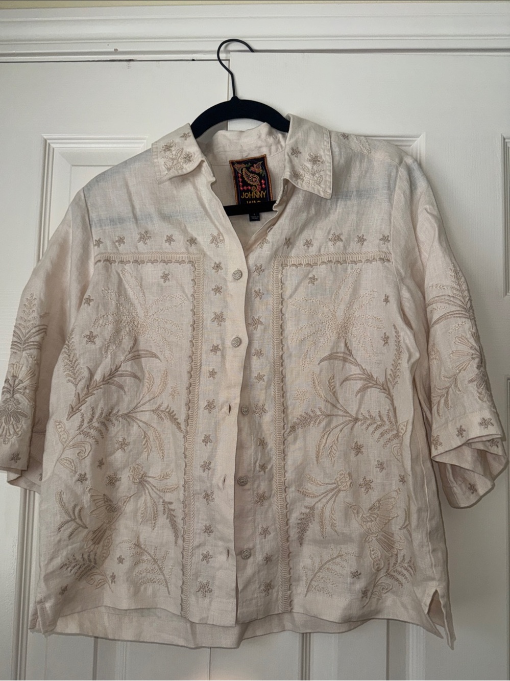 Johnny Was Cream Button-Up Embroidered Blouse